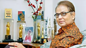 ব্যাংকার থেকে হলেন ‘মহানায়ক’ বুলবুল আহমেদ