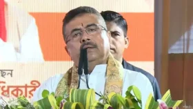 মহাঅষ্টমীতে মদ বিক্রি বন্ধ, মমতার আমলের পূজা কার্নিভাল বাতিল করলো শুভেন্দু সরকার
