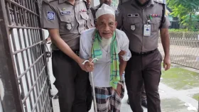 ডাকাতি ও দুই খুন: ১০ বছরের সাজায় কারাগারে ১০৪ বছরের বৃদ্ধ