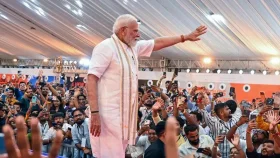 ভুয়া পিএমও কর্মকর্তা সেজে মোদির অনুষ্ঠানস্থলে প্রবেশ, পিস্তলসহ আটক ২