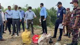 বাজেয়াপ্ত ও মেয়াদোত্তীর্ণ ১০ লাখ টাকার পণ্য ধ্বংস করলো হিলি কাস্টমস