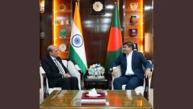 প্রধানমন্ত্রীর প্রতিরক্ষা উপদেষ্টার সঙ্গে ভারতের হাইকমিশনারের সৌজন্য সাক্ষাৎ