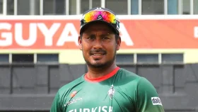 ১৭ বছর বয়সে সেঞ্চুরির স্মৃতি স্মরণ করলেন আশরাফুল