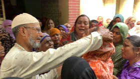 স্ত্রী ও আড়াই বছরের সন্তান রেখে গেছেন রিফাত, কাঁদছেন প্রতিবেশীরাও