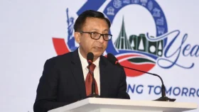 বাংলাদেশে আরও ৫ বিলিয়ন ডলার মার্কিন বিনিয়োগ আনার লক্ষ্য: বাণিজ্যমন্ত্রী