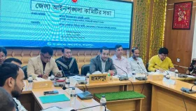 দেশে সারের সংকট নেই, বিতরণে মনিটরিং জোরদারের নির্দেশ তথ্য প্রতিমন্ত্রীর