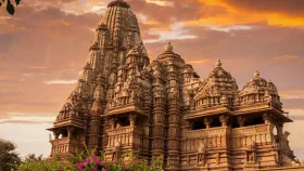 হঠাৎ মধ্যপ্রদেশে কেন ছুটছেন পর্যটকরা?