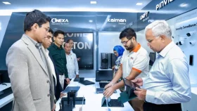 ওয়ালটন হেডকোয়ার্টার্স পরিদর্শন করলেন সমাজকল্যাণমন্ত্রী