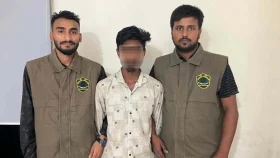 এনআইডি ও মোবাইলের কল ডিটেইল রেকর্ড বিক্রয়কারী গ্রেফতার
