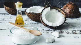 ত্বকের যত্নে নারকেল তেলের নতুন ব্যবহার