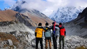 ভ্রমণের আনন্দে টাকার হিসাব যেন না হয় বিষাদ