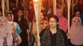 অচলাবস্থার মধ্যে অনলাইনে যোগ দিলেন চুয়েটের নতুন উপাচার্য, ক্যাম্পাসে মশালমিছিল