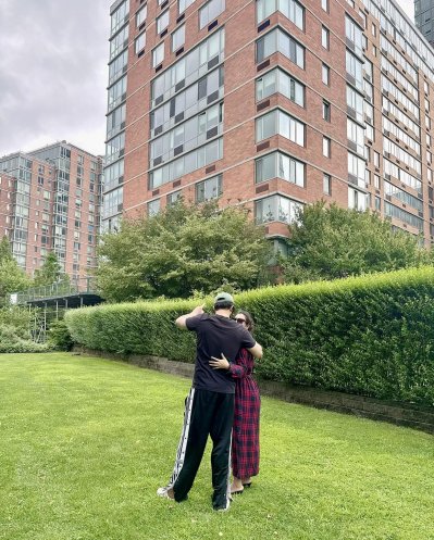 ঘনিষ্ঠ শাকিব, চমকে দিলেন বুবলী!