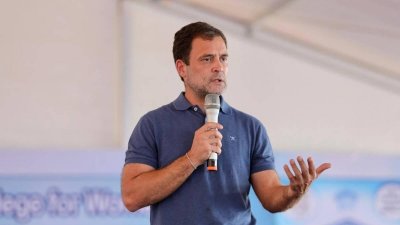 আমাকে স্যার ডেকো না: কলেজ শিক্ষার্থীদেরকে রাহুল