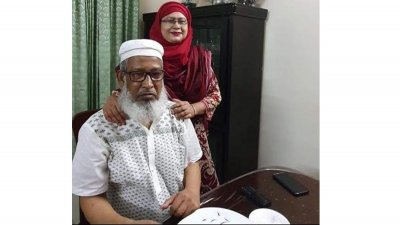 মেয়র হাবিবুর রহমান মালেক ও তার স্ত্রী নিলা রহমান