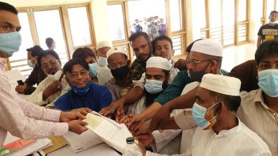 টেকনাফে ৫ ইউনিয়নে চেয়ারম্যান পদে প্রার্থী ৩৫