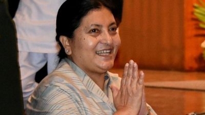জাতীয় স্মৃতিসৌধে নেপালের রাষ্ট্রপতির শ্রদ্ধা নিবেদন