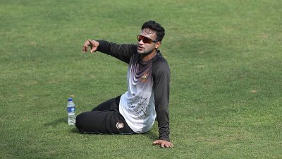 আইপিএল খেলতে ‘নীরবে’ ভারত গেলেন সাকিব