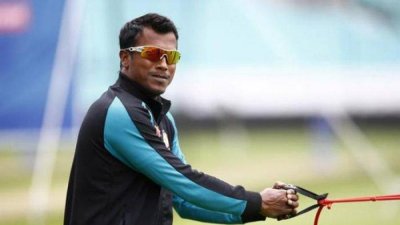 ভিসা জটিলতা শেষে জিম্বাবুয়ে যাচ্ছেন রুবেল