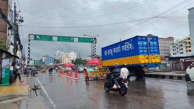 লকডাউনে নির্ভার চেকপোস্ট