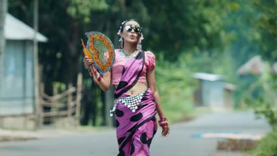 ‘পদ্মাপুরাণ’-এ সাদিয়া মাহি