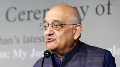 অধ্যাপক রেহমান সোবহান (ফাইল ফটো)