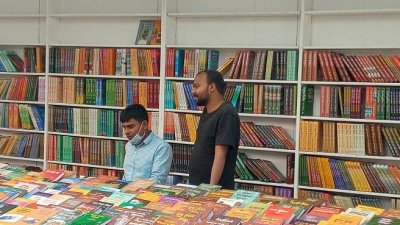 ক্ষতি পুষিয়ে নেওয়ার আশা প্রকাশকদের