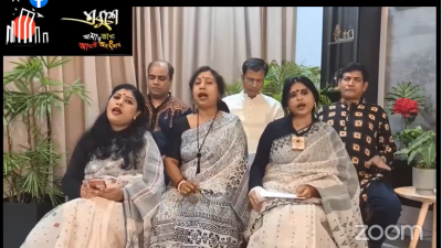 অনুষ্ঠানে অতিথিরা