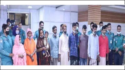 গ্রেফতার ডাকাতরা