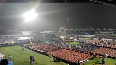 মিরপুর ক্রিকেট স্টেডিয়ামে বৃষ্টি