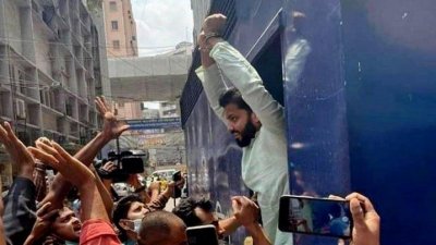 ইশরাকের প্রিজনভ্যানে হামলা: বিএনপির ১২ নেতাকর্মী রিমান্ডে