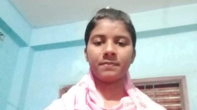 অদম্য মারুফা পেলেন মেডিক্যালে চান্স, ভর্তি নিয়ে উদ্বেগ