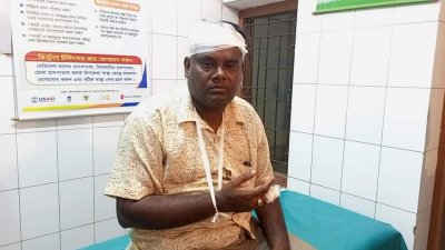 হত্যা মামলার আসামি ধরতে গিয়ে স্বজনদের হামলার শিকার
