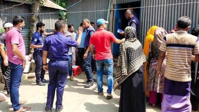 ভূঞাপুর উপজেলার নিকরাইল ইউনিয়নের ১ নম্বর পুনবার্সন গ্রাম থেকে দুই শিশুর লাশ উদ্ধার করে পুলিশ