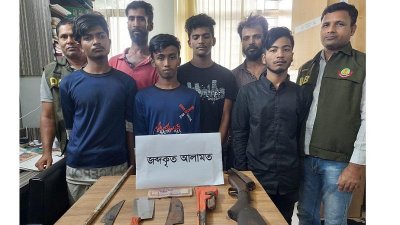 দিনে ভিন্ন ভিন্ন পেশায়, রাতে দুর্ধর্ষ ডাকাতি