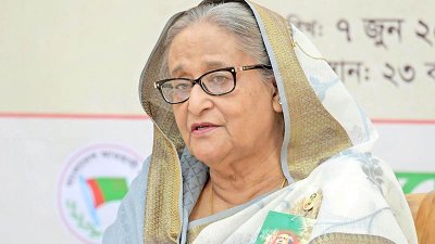 অনুষ্ঠানে বক্তব্য দিচ্ছেন প্রধানমন্ত্রী শেখ হাসিনা