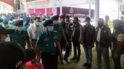 জাতীয় ইদগাহ পরিদর্শনে ডিএমপি কমিশনার মো. শফিকুল ইসলাম