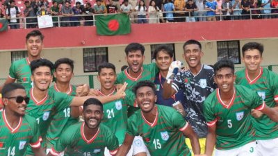 বাংলাদেশের খেলোয়াড়দের উল্লাস
