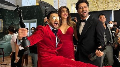 ফিল্মফেয়ারে ‘শেরশাহ’ আর ‘সর্দার উধম’র জয়জয়কার