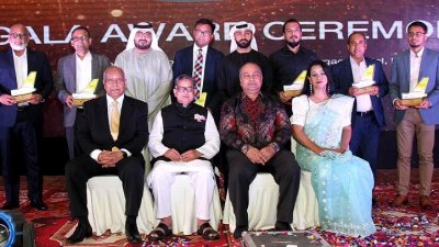 ১৩টি ক্যাটাগরিতে বিভিন্ন এয়ারলাইনকে পুরস্কার দিলো মনিটর