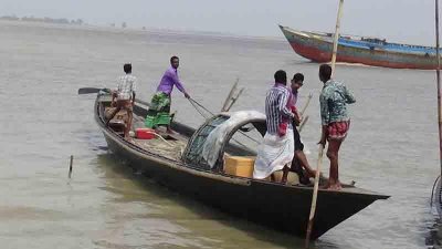 খাদ্য সহায়তা না পেয়ে দুশ্চিন্তায় রাজবাড়ীর জেলেরা