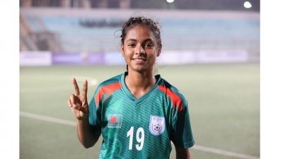 সুরভি আকন্দ প্রীতি