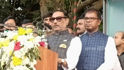 সাভারের রেডিও কলোনি স্কুল অ্যান্ড কলেজ মাঠে জনসভায় বক্তব্য রাখেন ওবায়দুল কাদের