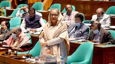 সংসদে প্রধানমন্ত্রী শেখ হাসিনা। ছবি: ফোকাস বাংলা