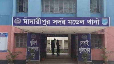 হত্যা মামলার আসামিকে কুপিয়ে হত্যা