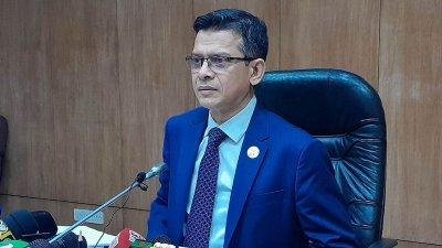 সচিবালয়ে প্রেস ব্রিফিংয়ে মন্ত্রিপরিষদ সচিব মাহবুব হোসেন