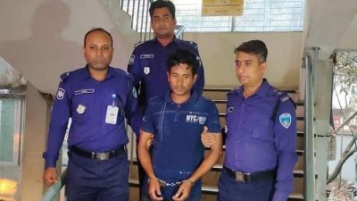 গ্রেফতার জেবিন দেব