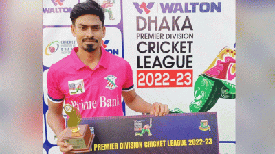 ব্যাট ও বল হাতে নৈপুণ্য দেখিয়ে ম্যাচসেরা তাইজুল