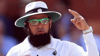 অবসরে বিশ্ব রেকর্ডধারী আম্পায়ার