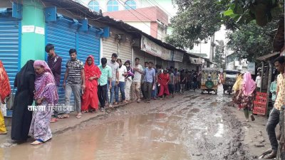 বছরের পর বছর সংস্কার হচ্ছে না গাজীপুরের শ্রীপুর পৌরসভার গড়গড়িয়া মাস্টারবাড়ি-বেড়াইদেরচালা-বেপারিবাড়ি-লিচু বাগান সড়কটি